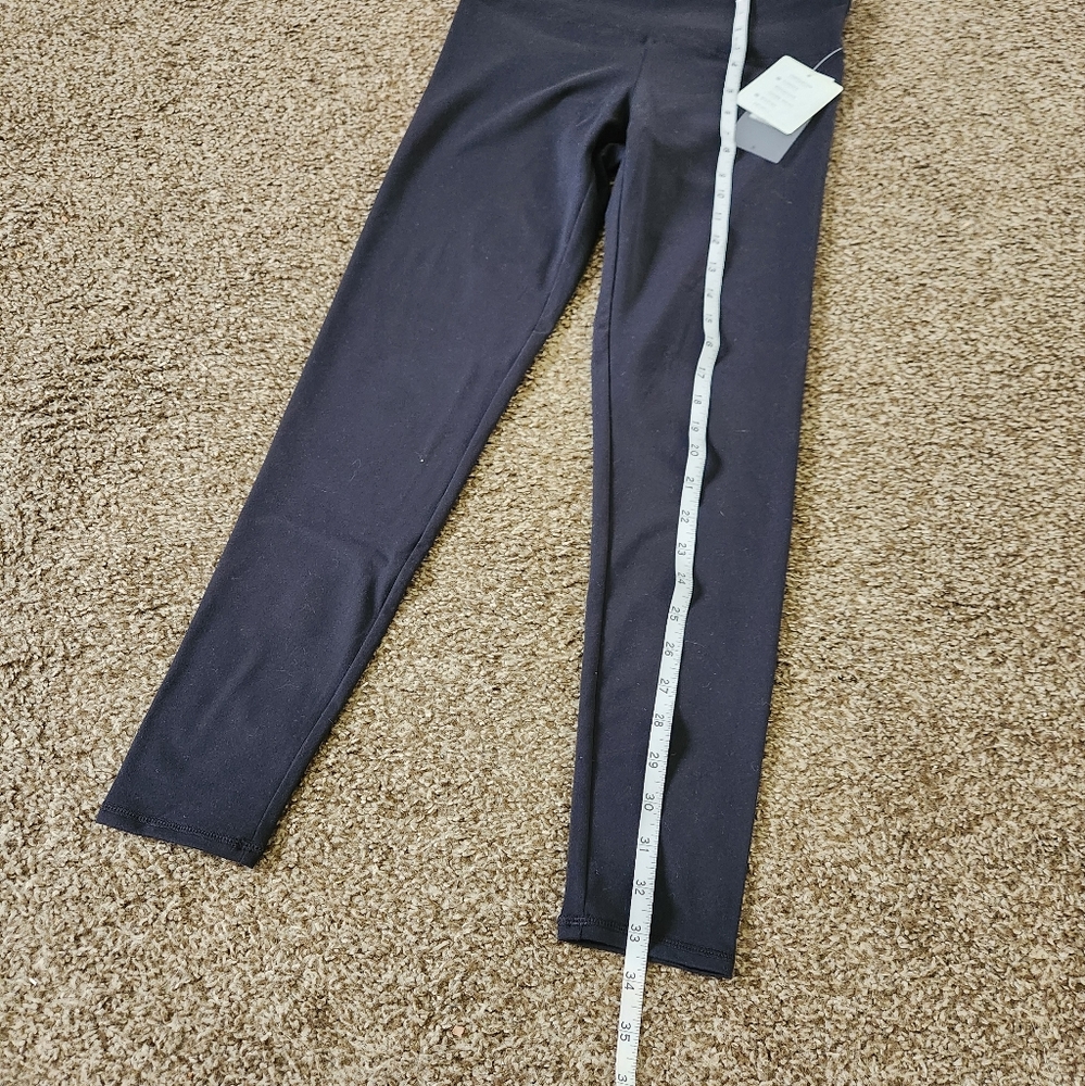 Thread 4 Thought - Capri Performance Legging - Picture 4 of 8